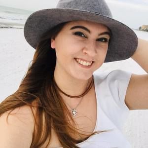 Meet your Posher, Brianna